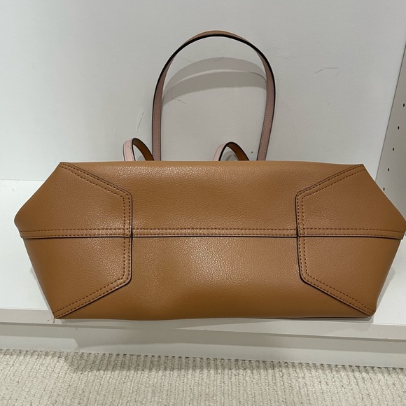 Kate Spade Handbag/Tote - Picture 5 of 6